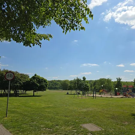 Apartament Park Trzy Stawy